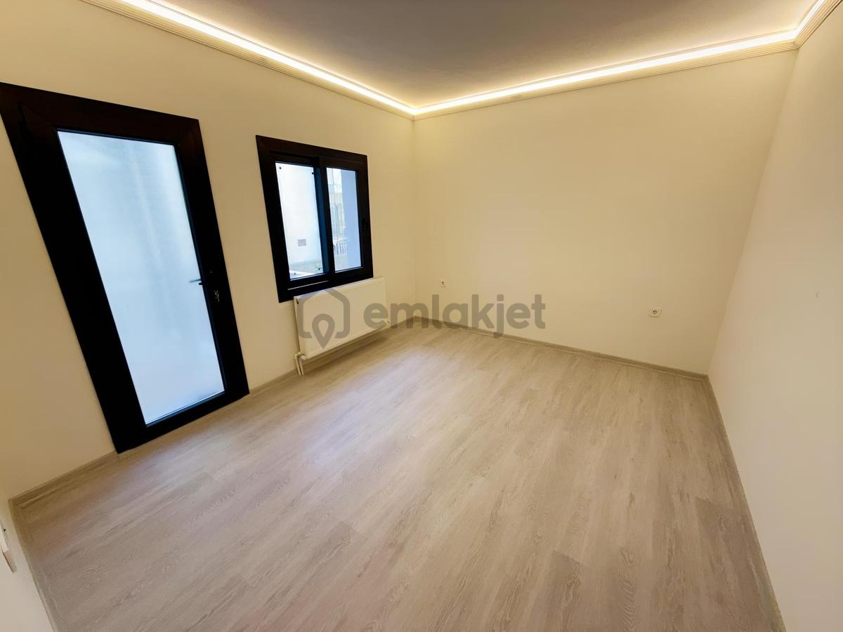 İzmirin Gözde Semti Hatayda 2+1 Full Tadilatlı Daire - 34