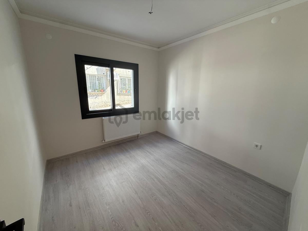 İzmirin Gözde Semti Hatayda 2+1 Full Tadilatlı Daire - 33