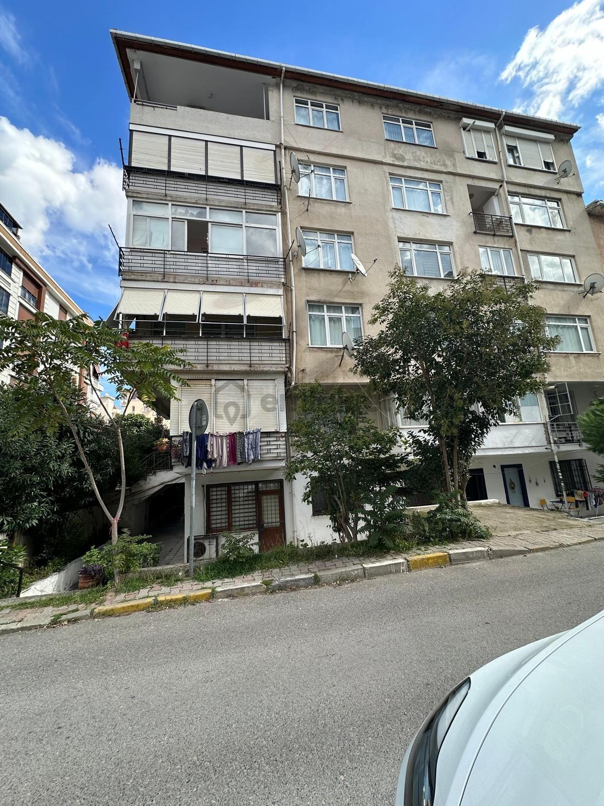 Maltepe Altayçeşme'de Minibüsyoluna 2dk Mesafede Satılık1+1daire - 13