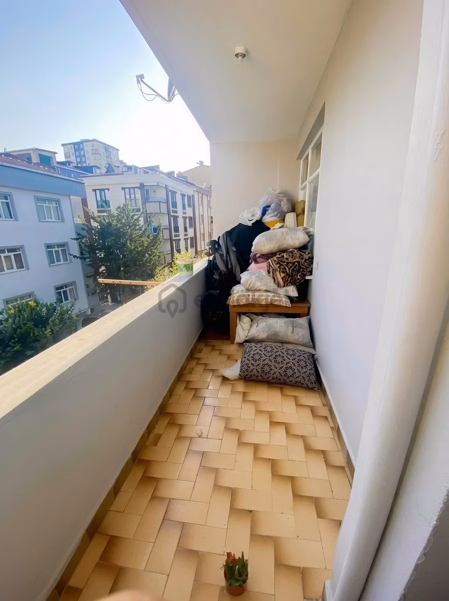 Bağcılar Kirazlı 3+1 Satılık Ara Kat Daire - 11