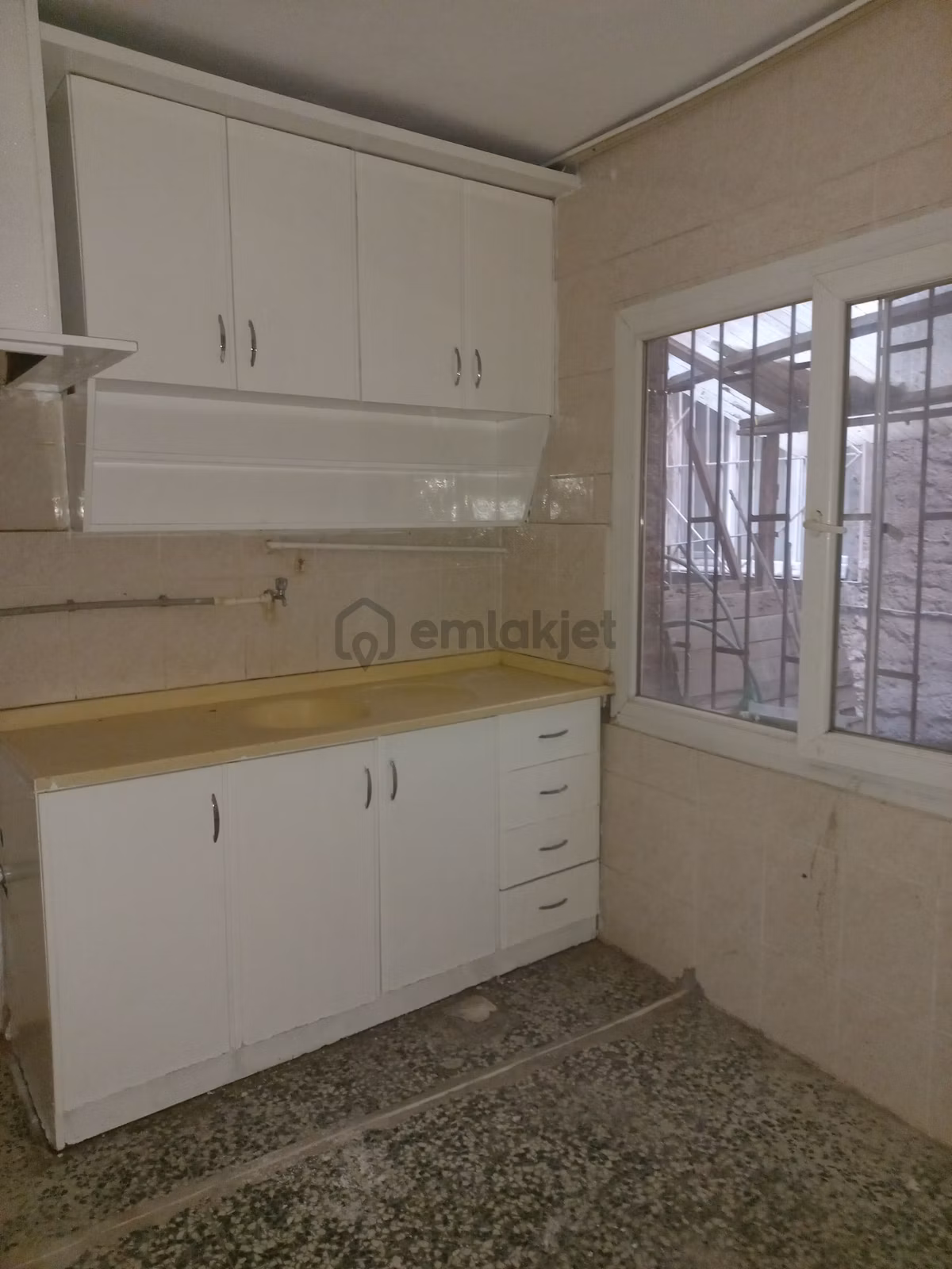 Altındağ 2+1 Geniş Balkonlu Kiralık Daire - 2