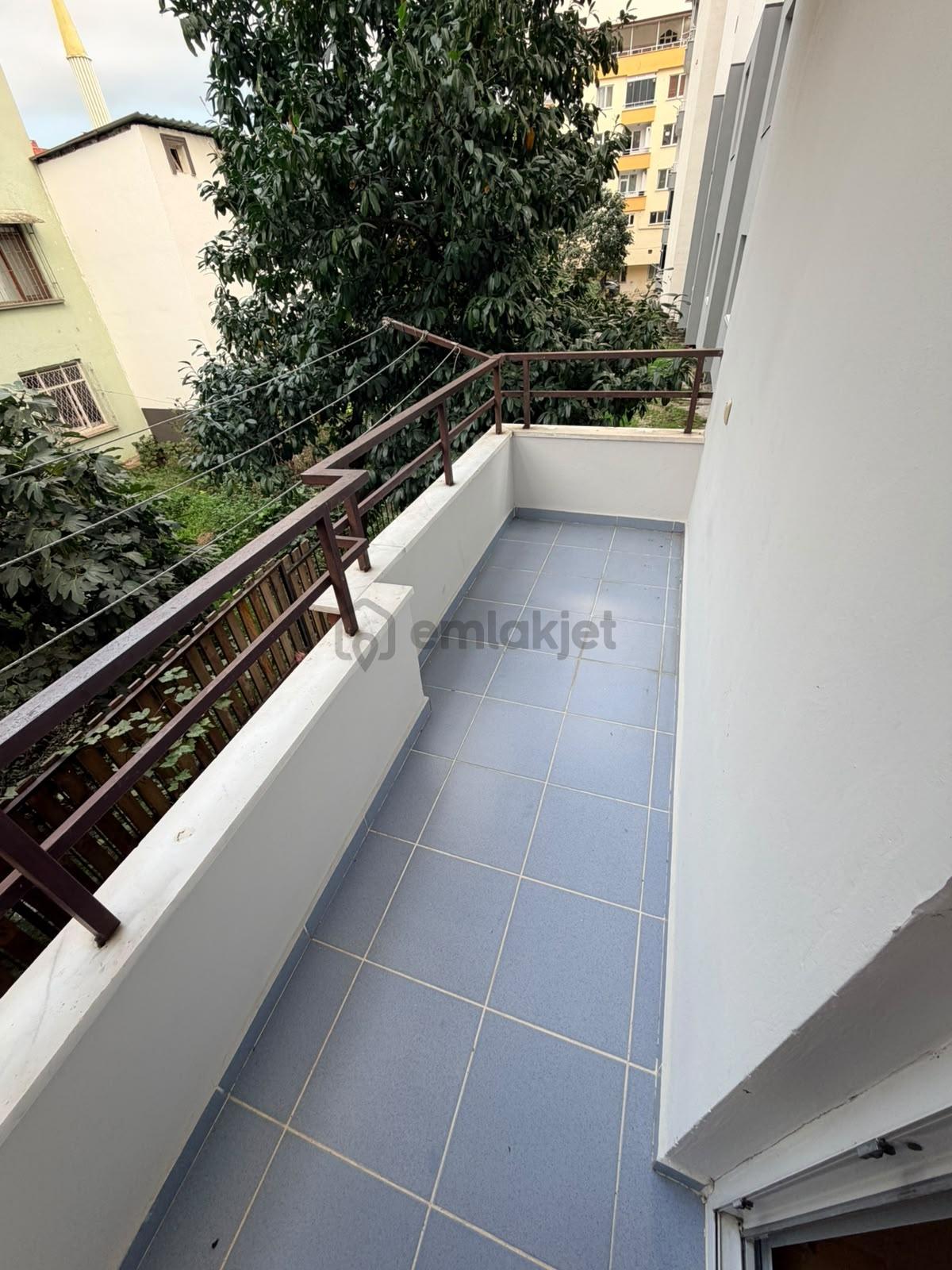 Bi·nova'dan Derebahçede Geniş Kiralık 3+1 Daire - 14