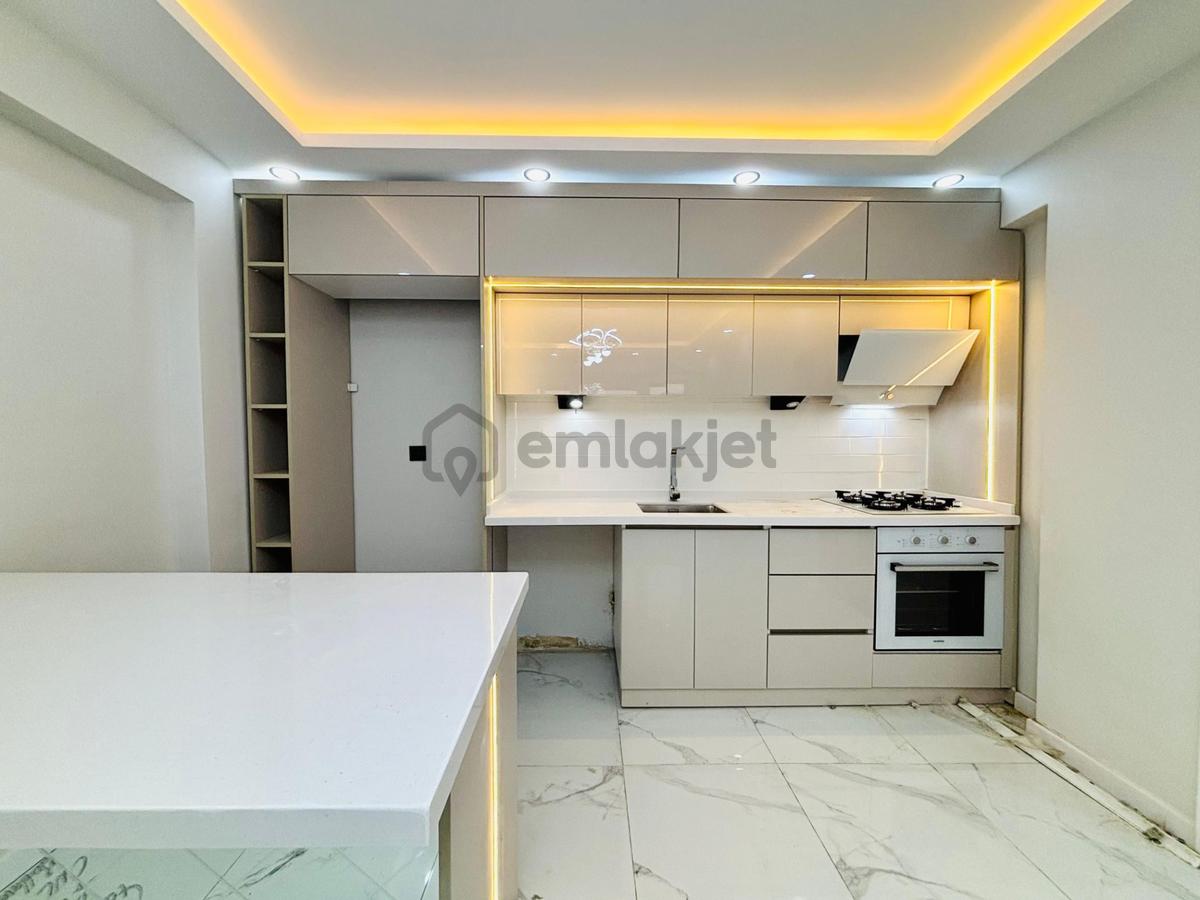 Yükselden Altınkumda 50 M² Şık Ada Mutfaklı 1+1 Satılık Daire - 15