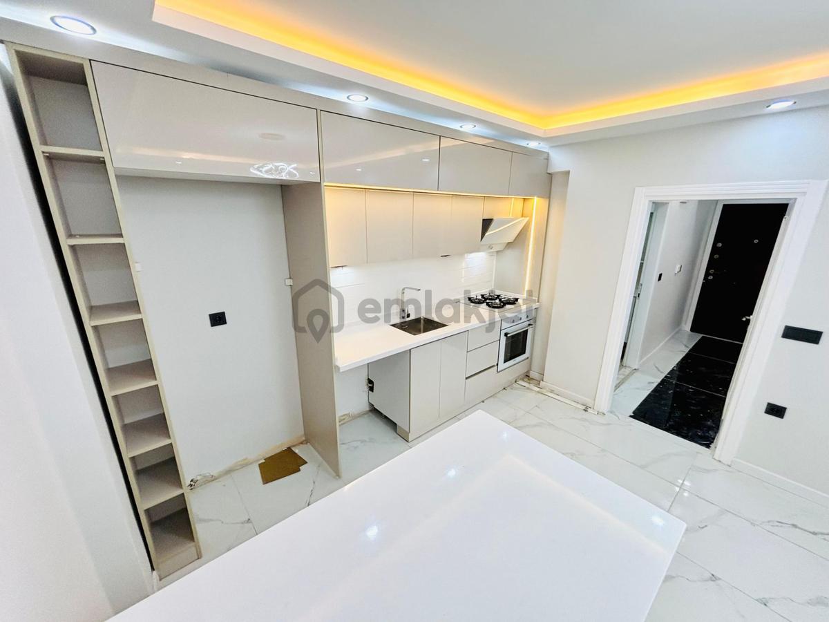 Yükselden Altınkumda 50 M² Şık Ada Mutfaklı 1+1 Satılık Daire - 10