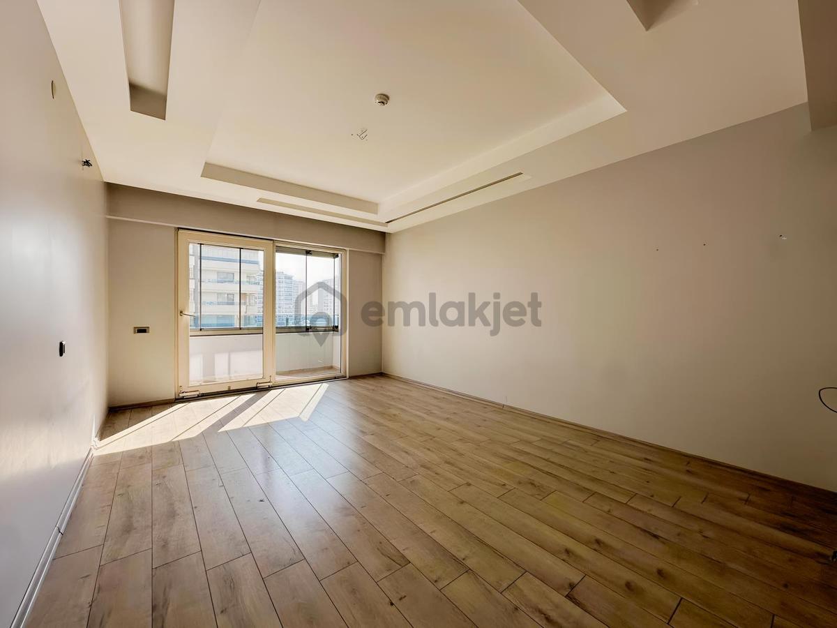 ''şefikcan Gizlibahçe Konutların'da 4+1 250 M2 Lüks Daire'' - 9