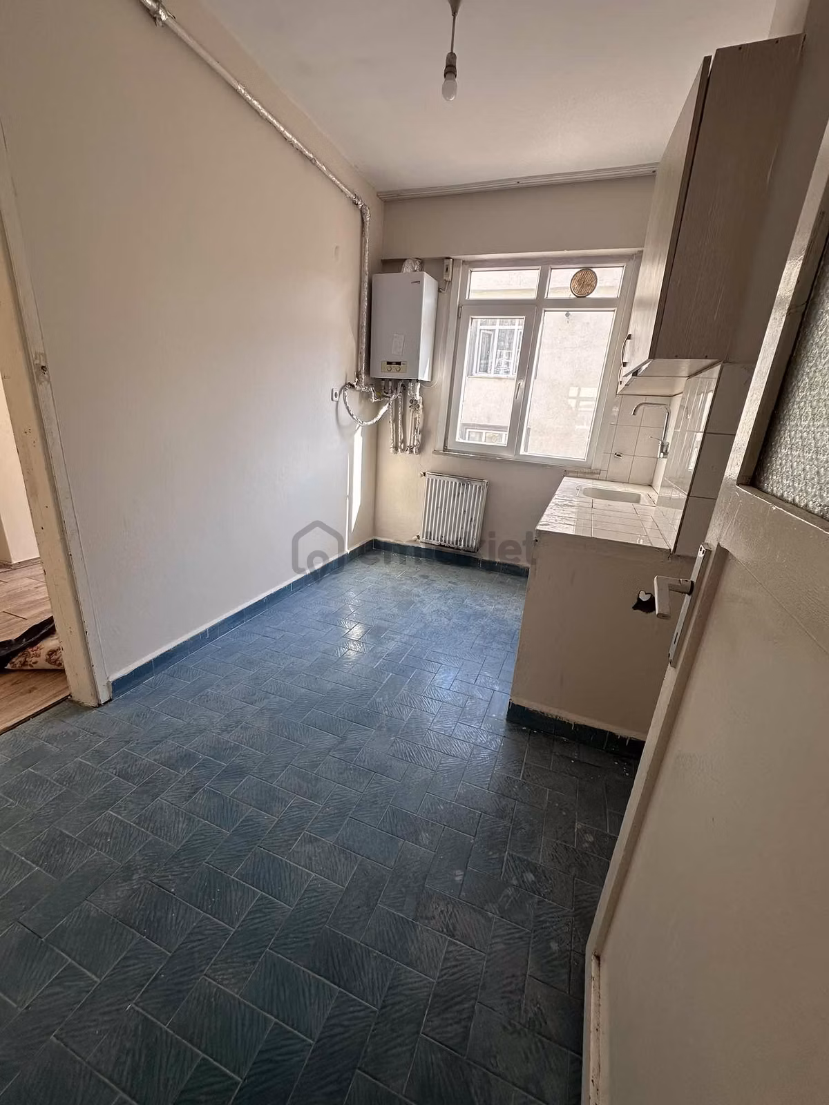 Pendik Sülüntepe Mahallesinde Kiralık 3+1 Daire - 10