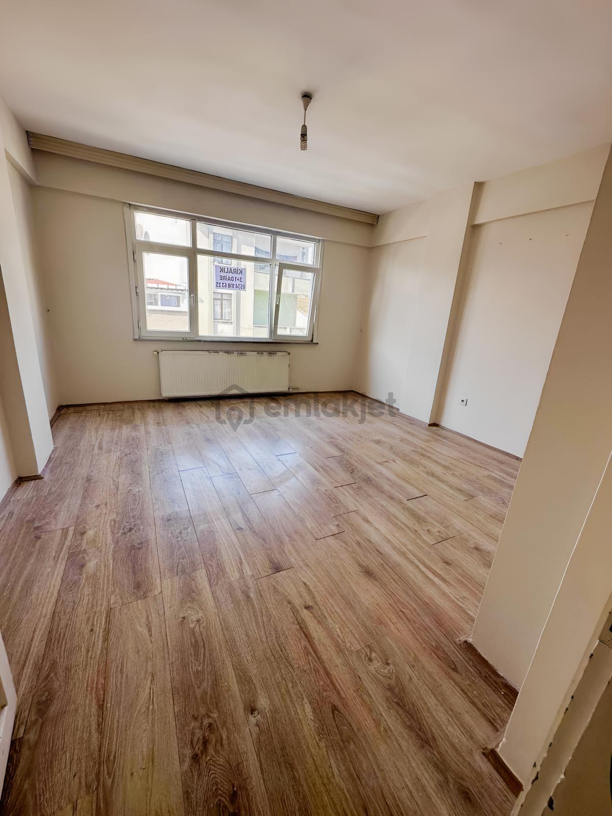 Pendik Sülüntepe Mahallesinde Kiralık 3+1 Daire - 3