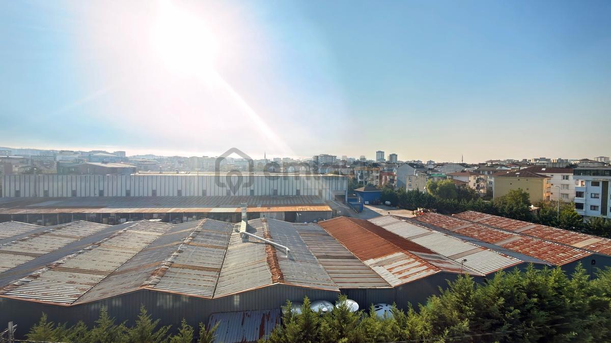 Sancaktepe Osmangazide Geniş Kullanımlı 4+1 Teraslı & E.banyo - 7