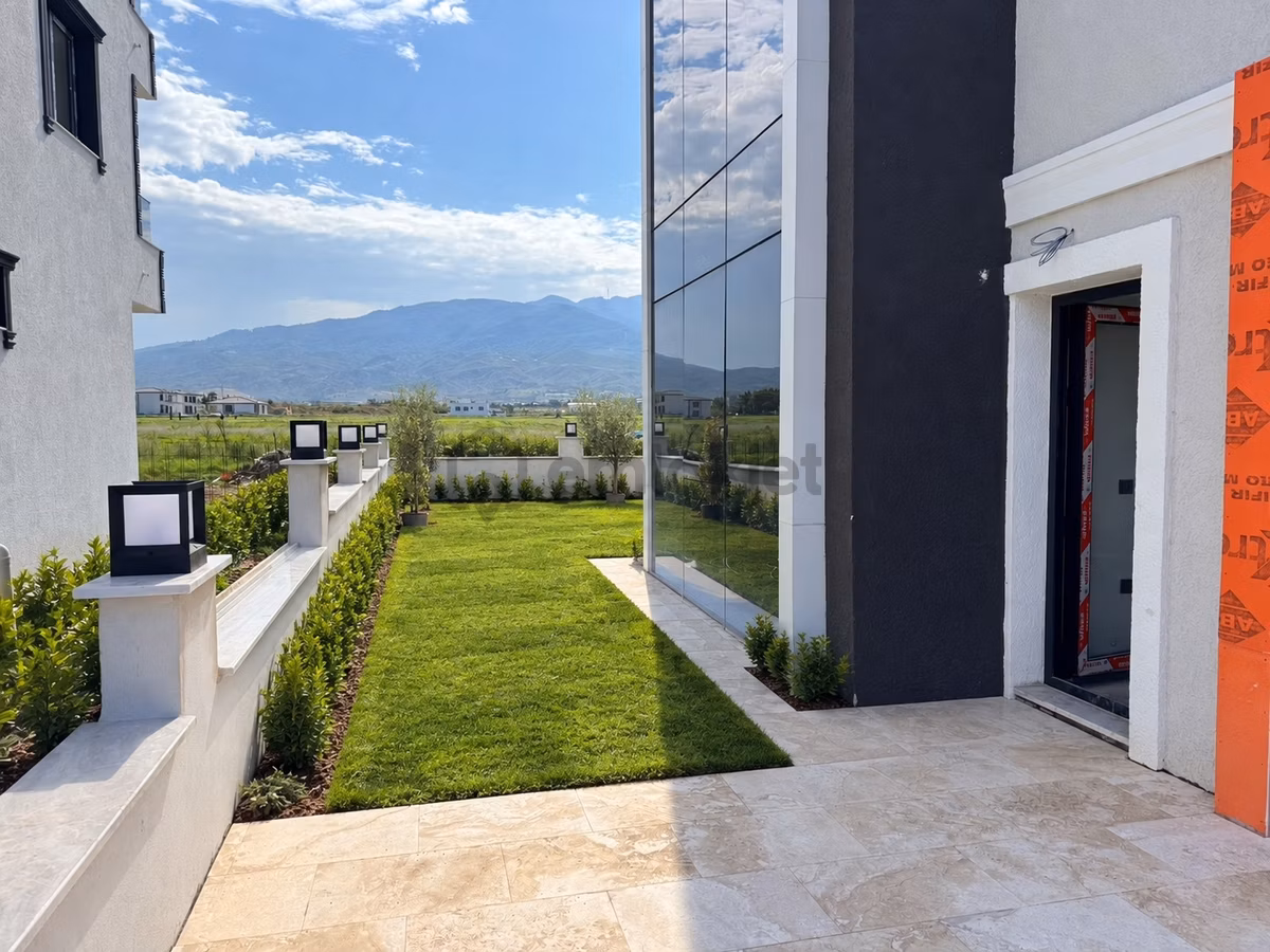 Karaağaç'ta Satılık Galeri Boşluklu Özel Yapım Tripleks Villa - 5