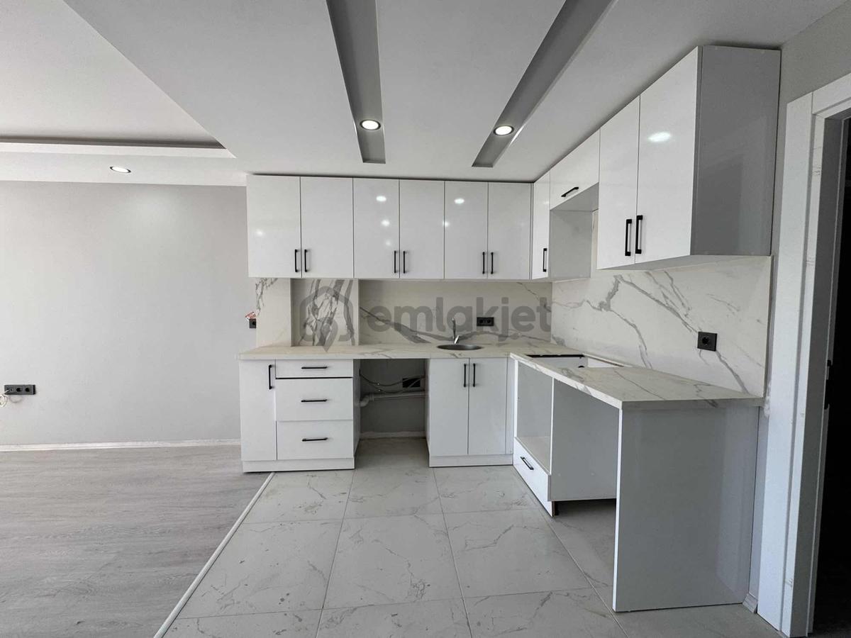 Fevzi Çakmak'da Sıfır Asansörlü 1+1 Kiralık Daire - 9