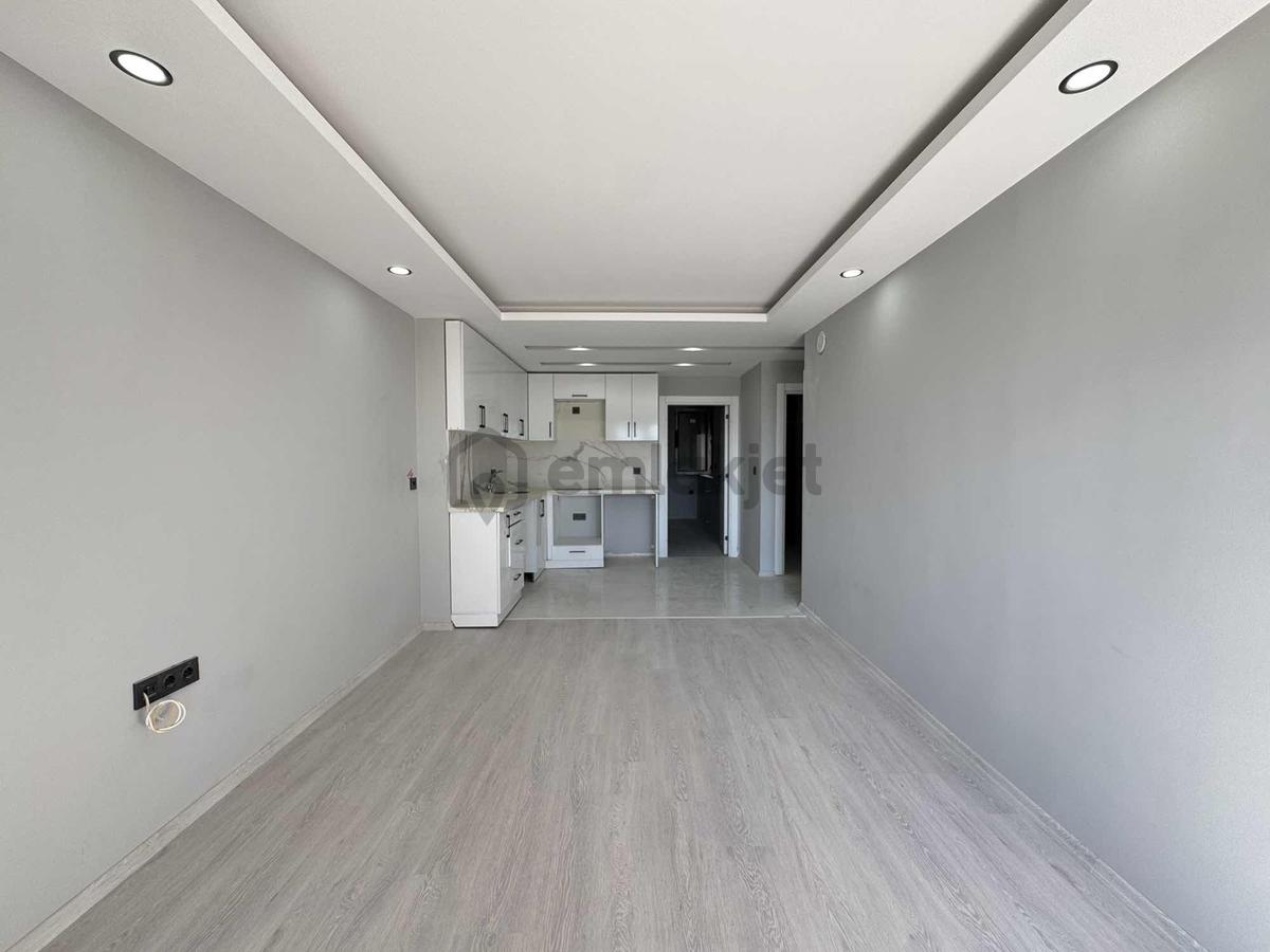 Fevzi Çakmak'da Sıfır Asansörlü 1+1 Kiralık Daire - 6