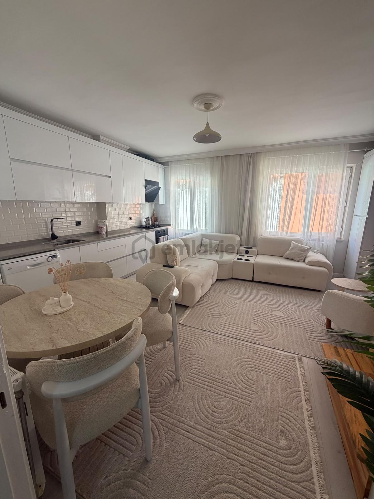 Bağlık Mahallesi'nde Teraslı 3+1 Satılık Dubleks Daire - 12