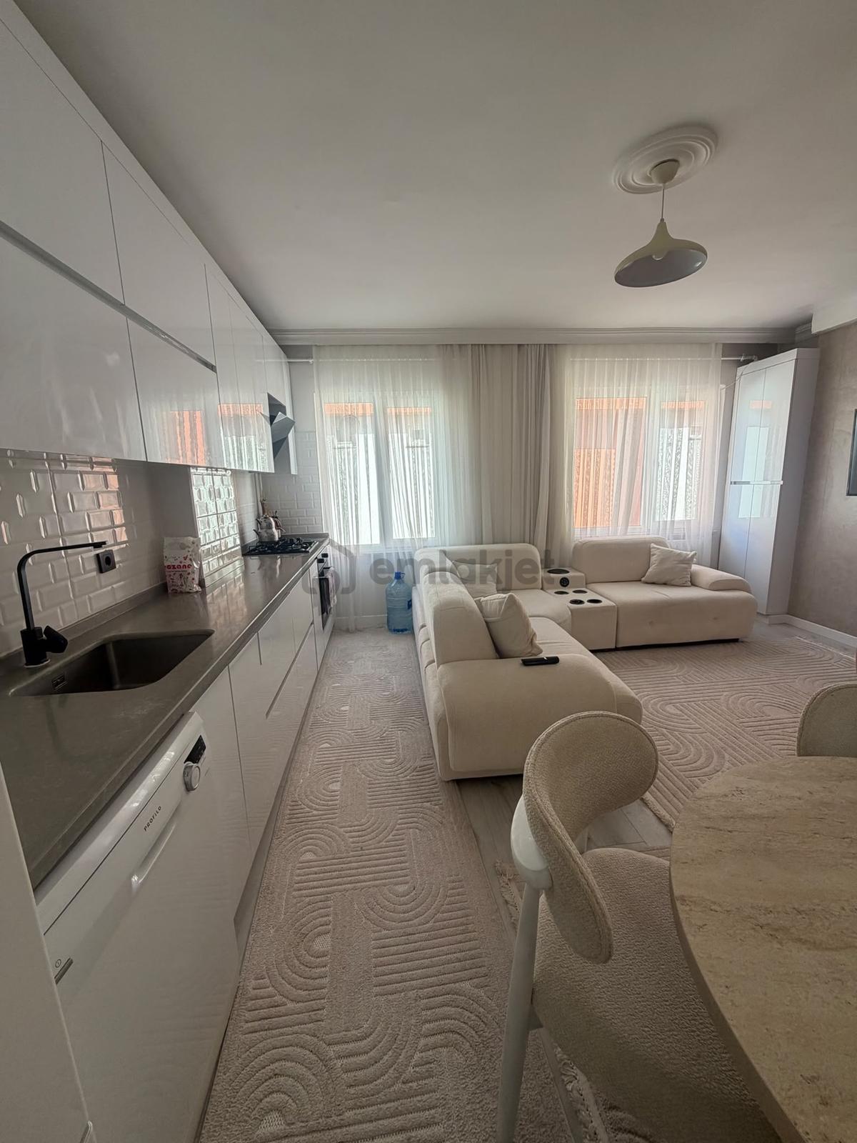 Bağlık Mahallesi'nde Teraslı 3+1 Satılık Dubleks Daire - 2