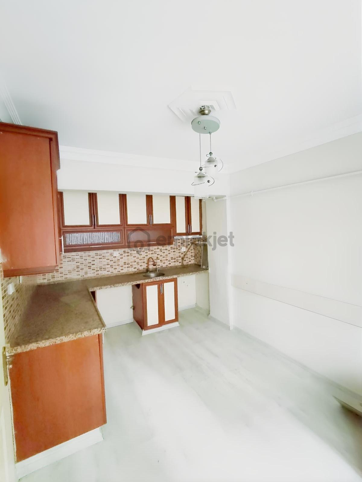 !!! Yalova Merkez İsmetpaşa Giriş Kat 2+1 Kiralık Daire !!! - 24
