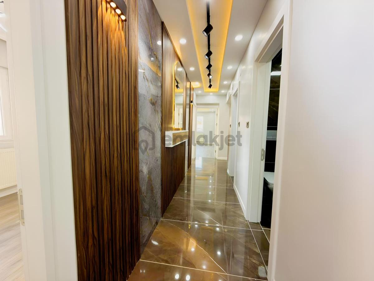 Ultra Lüks Yapılı Kredi Limitsiz Satılık 3+1 - 32