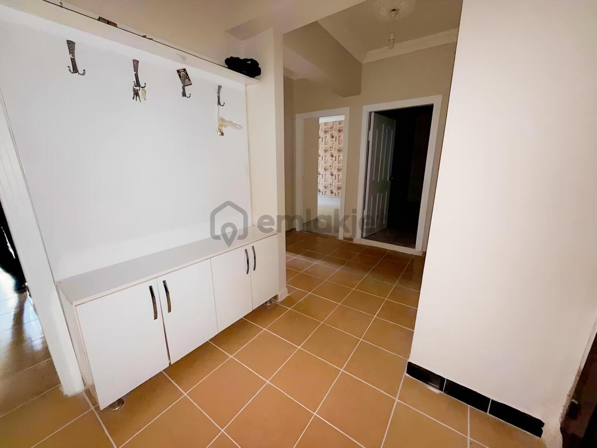 Alsancak'ta Full Yapılı Bahçe Katı 3+1 Daire - 29