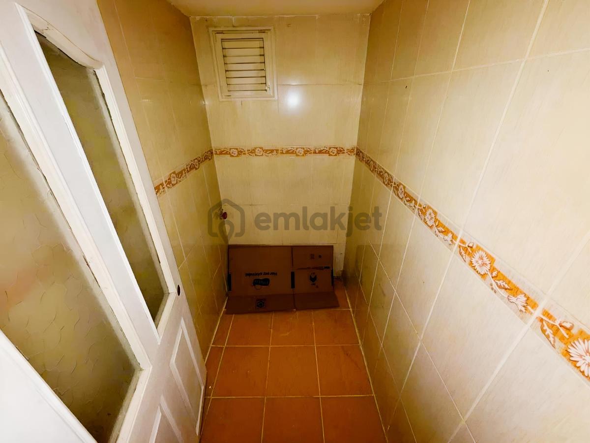 Alsancak'ta Full Yapılı Bahçe Katı 3+1 Daire - 22