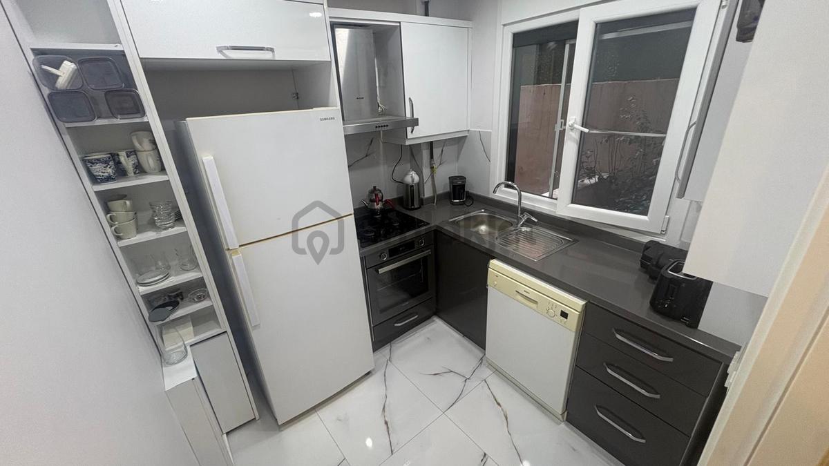 İdealtepe Sahilde Ayrı Mıtfak Balkonlu Geniş 1+1 Daire - 11