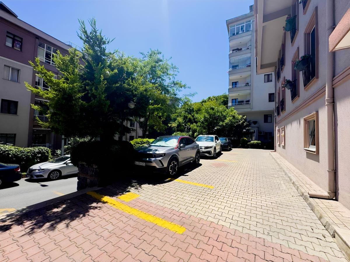 Sarıyer Darüşşafaka'da Geniş Teraslı Satılık 5+1 Dubleks Daire - 49