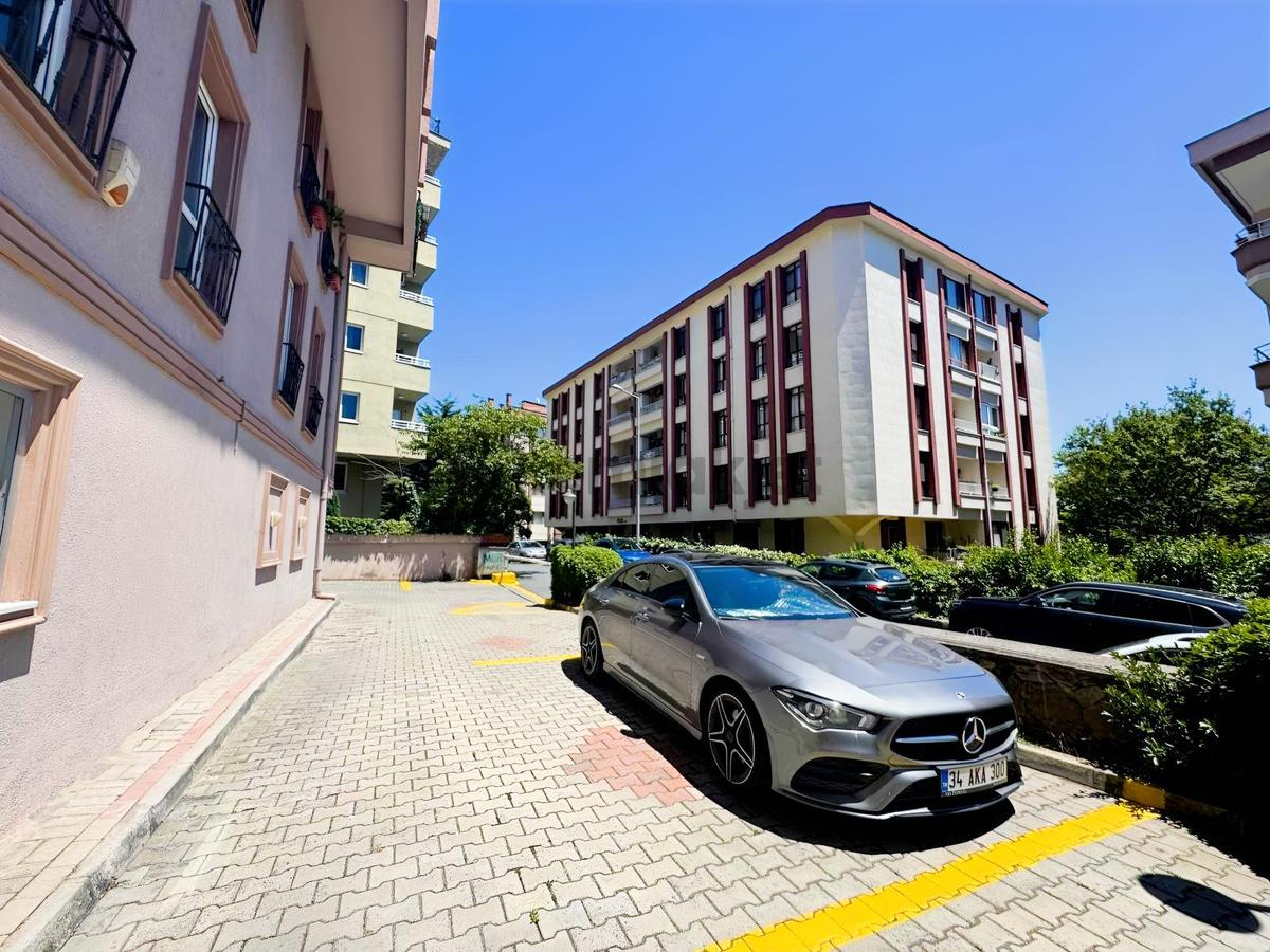 Sarıyer Darüşşafaka'da Geniş Teraslı Satılık 5+1 Dubleks Daire - 48