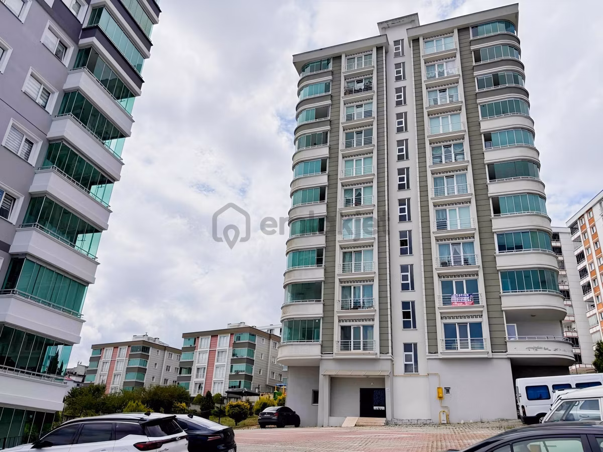 Samsun Kalkancı Mahallesinde Satılık 3+1 Geniş Daire - 5