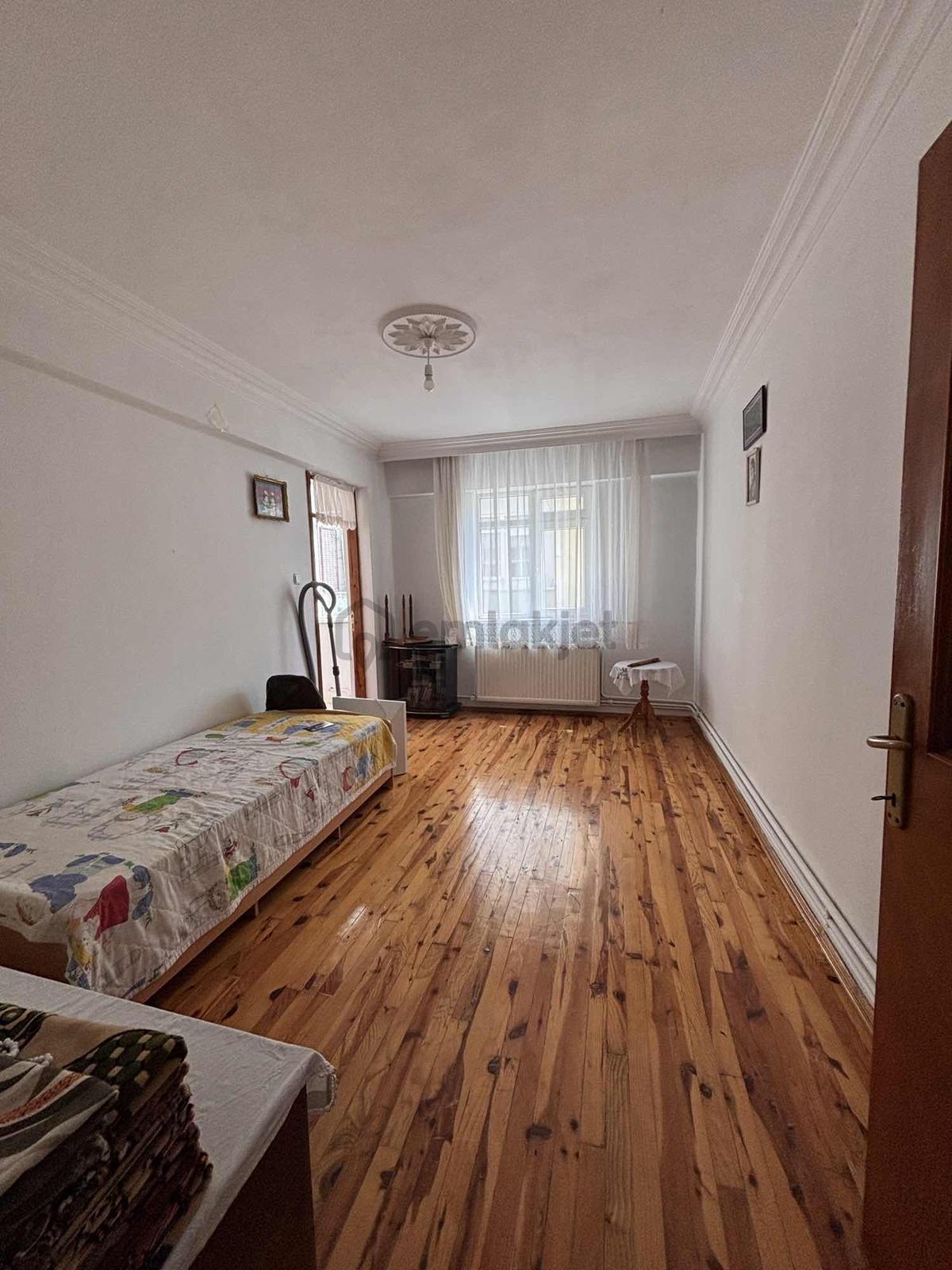 İlkadım Merkezi Yerde Eşyalı Kiralık 3+1 Daire - 8