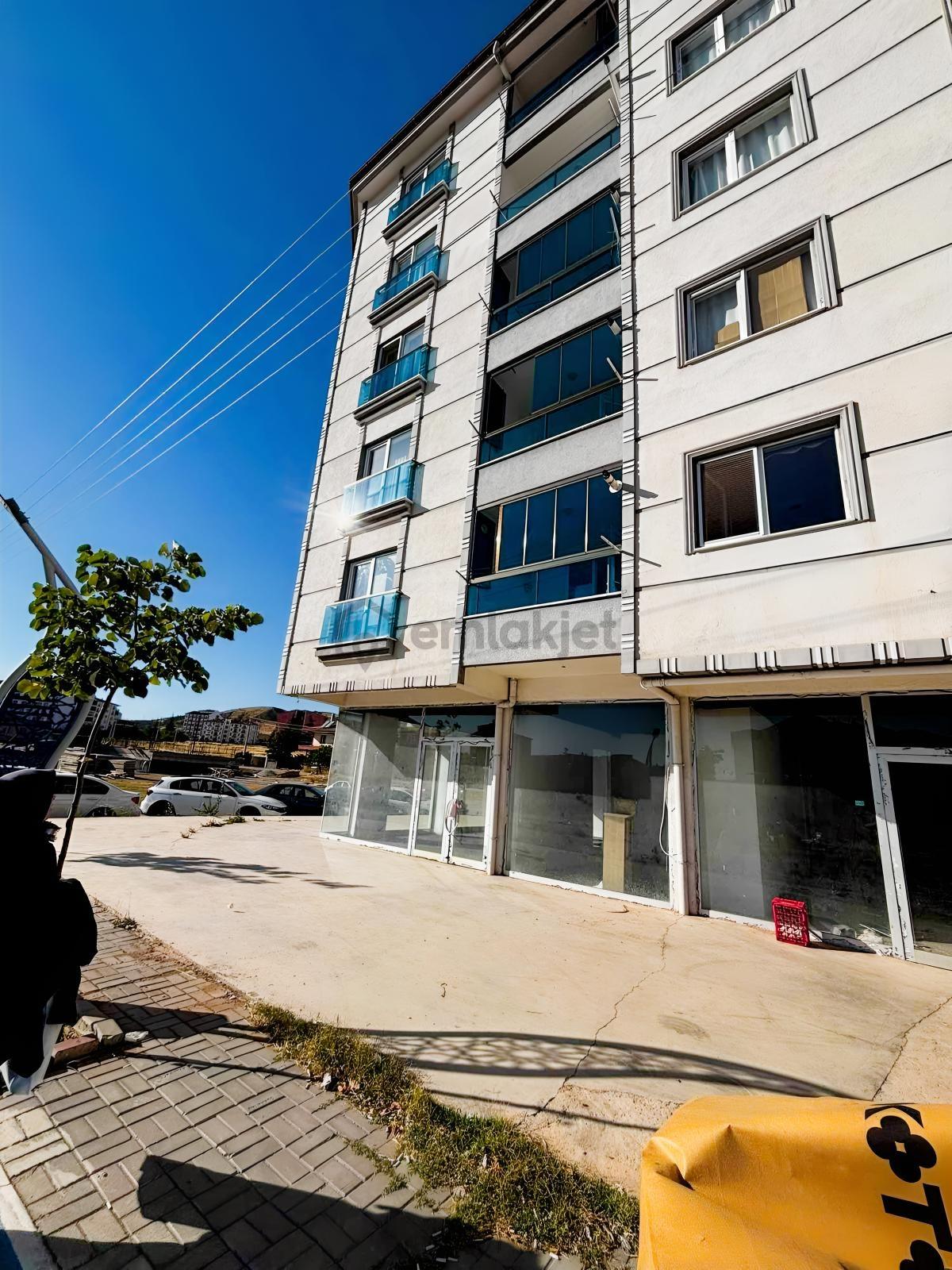 Kırıkkale Yahşiyan Yenişehirde Kaçırılmayacak Satılık 3+1 Daire - 34