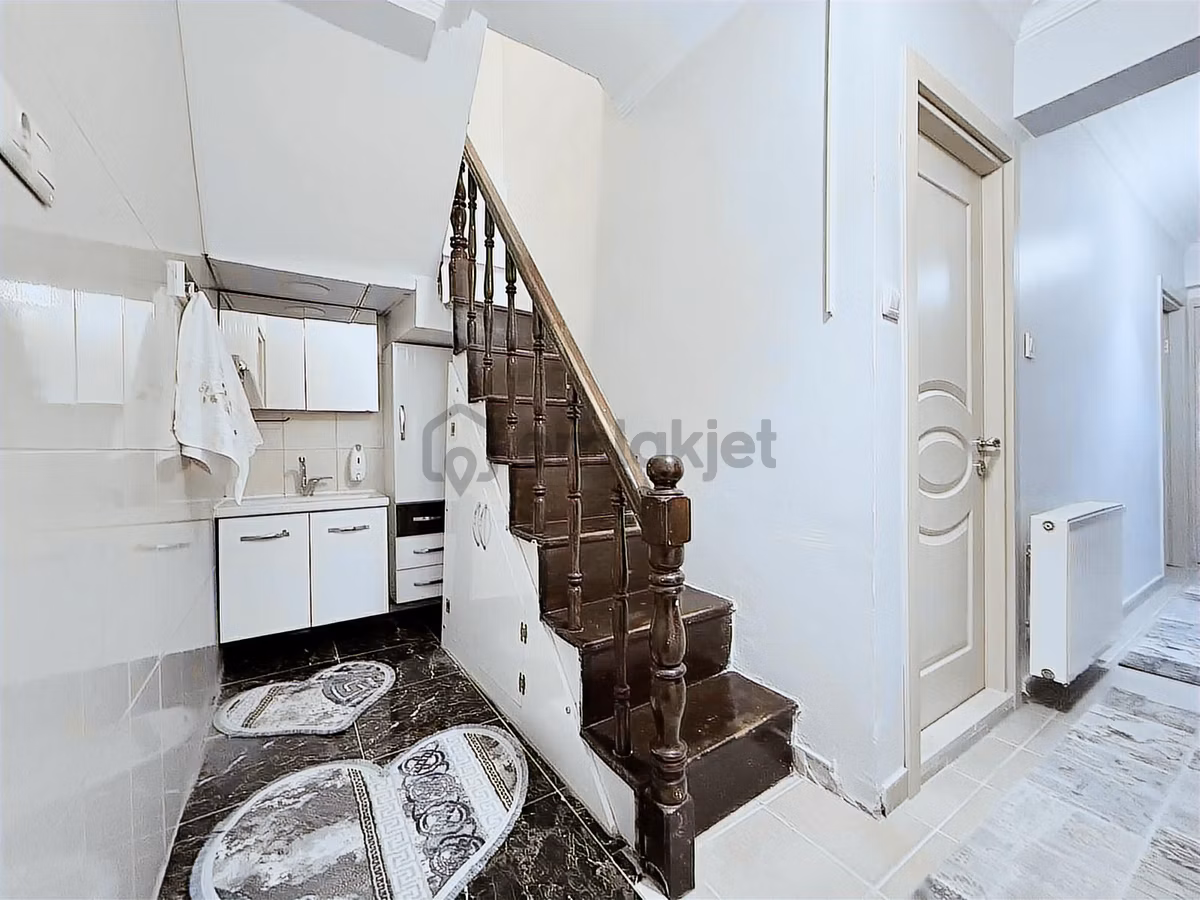 Filiz Dağhan'dan Selahiyede 4+1 Satılık Dubleks Daire - 19
