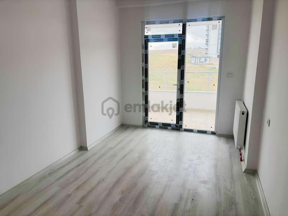 Kardelen Mahallesinde Satılık 3+1 Daire - 14
