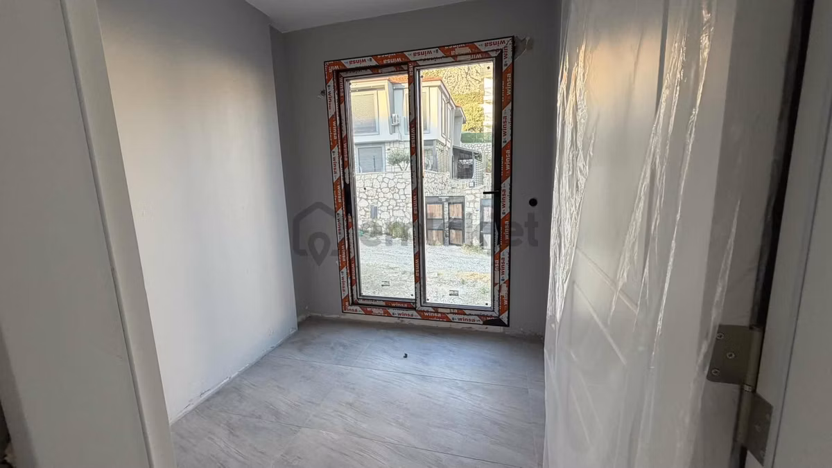 Karaburun'da Deniz Ve Doğa Manzaralı, Sıfır 3+1 Dubleks Villa - 23