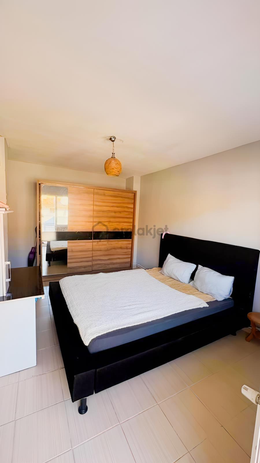 Bornova Yonca Sitesi'nde Geniş & Ferah 3+1 Daire / 2. Kat - 23