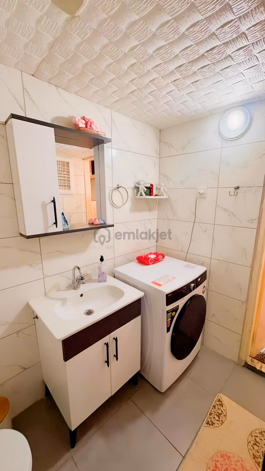 Bornova Yonca Sitesi'nde Geniş & Ferah 3+1 Daire / 2. Kat - 15