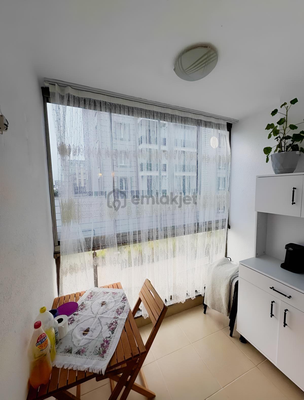 Ladin Evleri-2 Sitesi'nde Ebeveyn Banyolu Havuzlu 3+1 Daire - 33