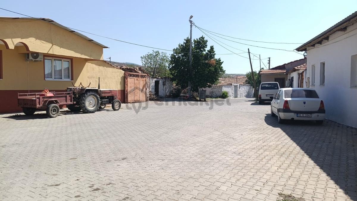 Göçbeylide Oturmaya Hazır 2 Katlı Müstakil Ev - 3