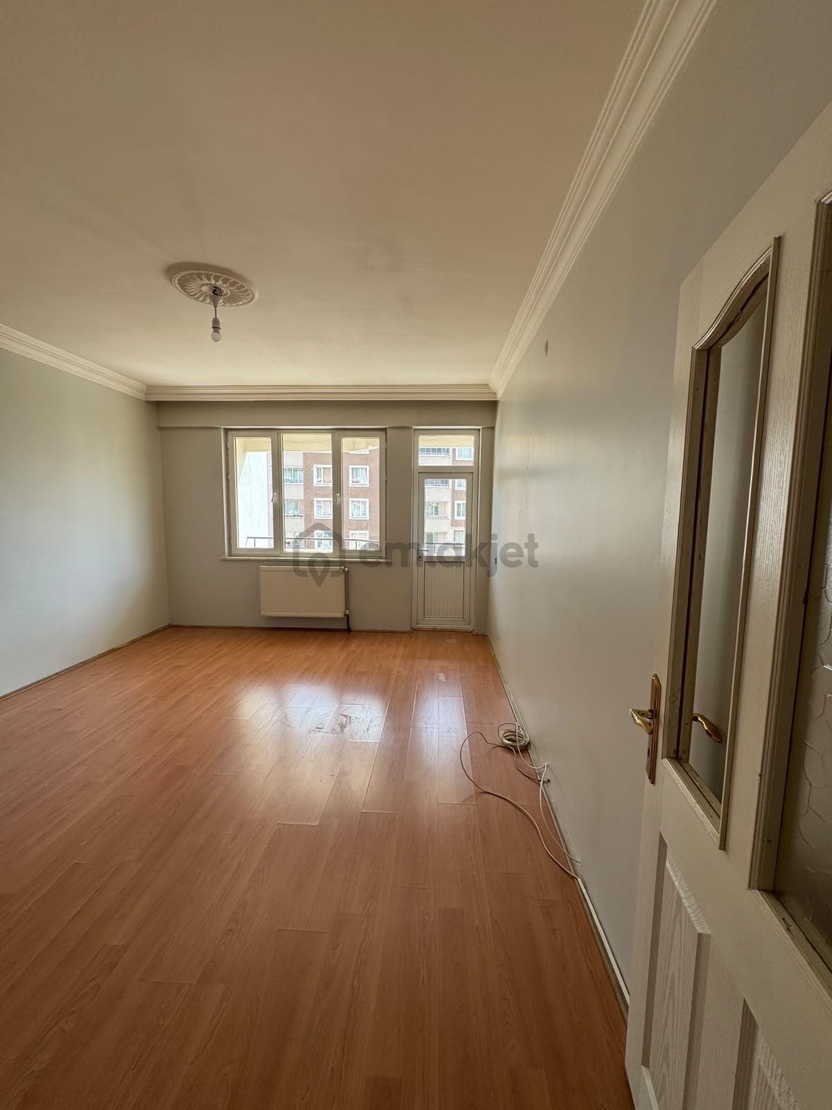 Geniş 3+1 Kiralık Daire - 11