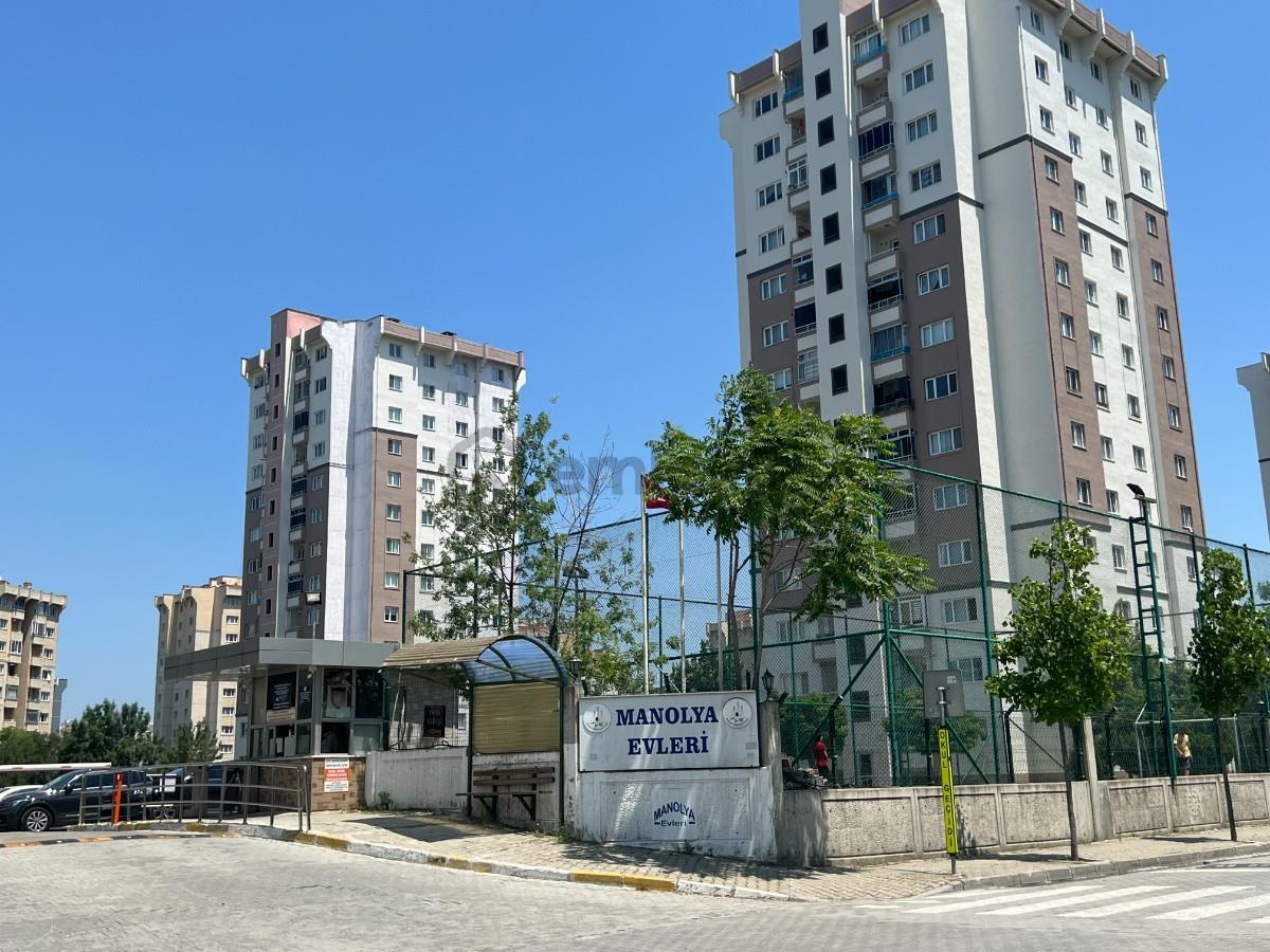 Küçükçekmece Atakent Toki Manolya Sitesinde 2+1 Satılık Daire - 15