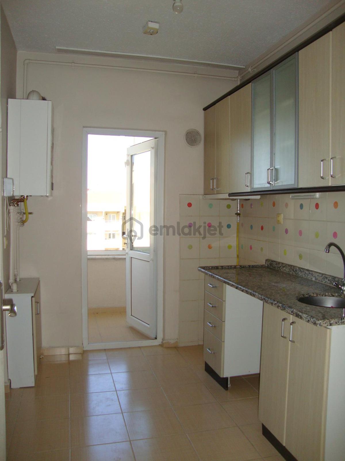 Küçükçekmece Atakent Toki Manolya Sitesinde 2+1 Satılık Daire - 16