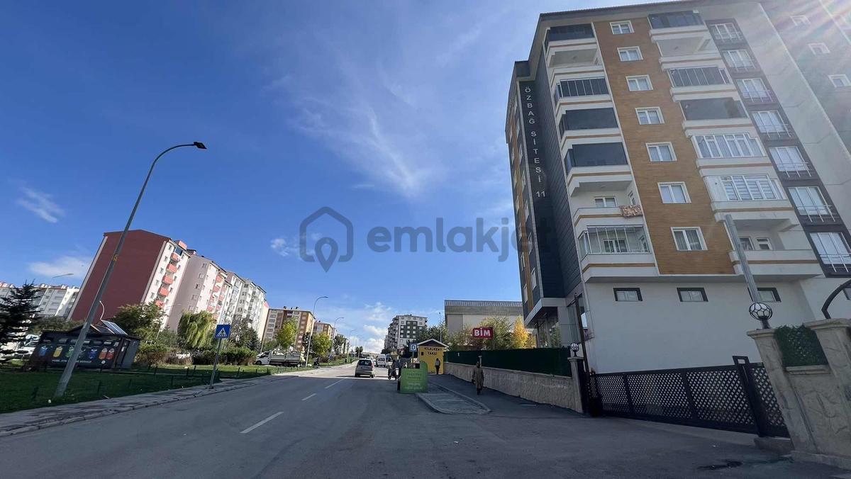 Royale'den Hilalkentte Kiralık 3+1 Lüks Daire - 24