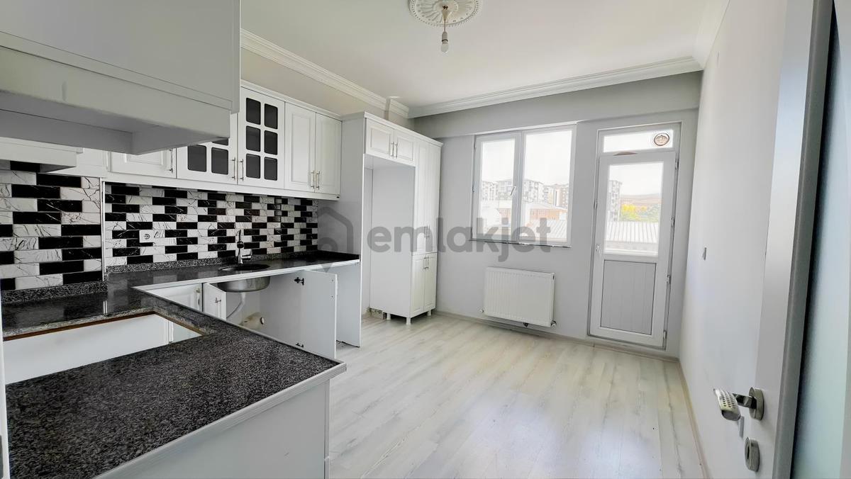 Royale'den Hilalkentte Kiralık 3+1 Lüks Daire - 3