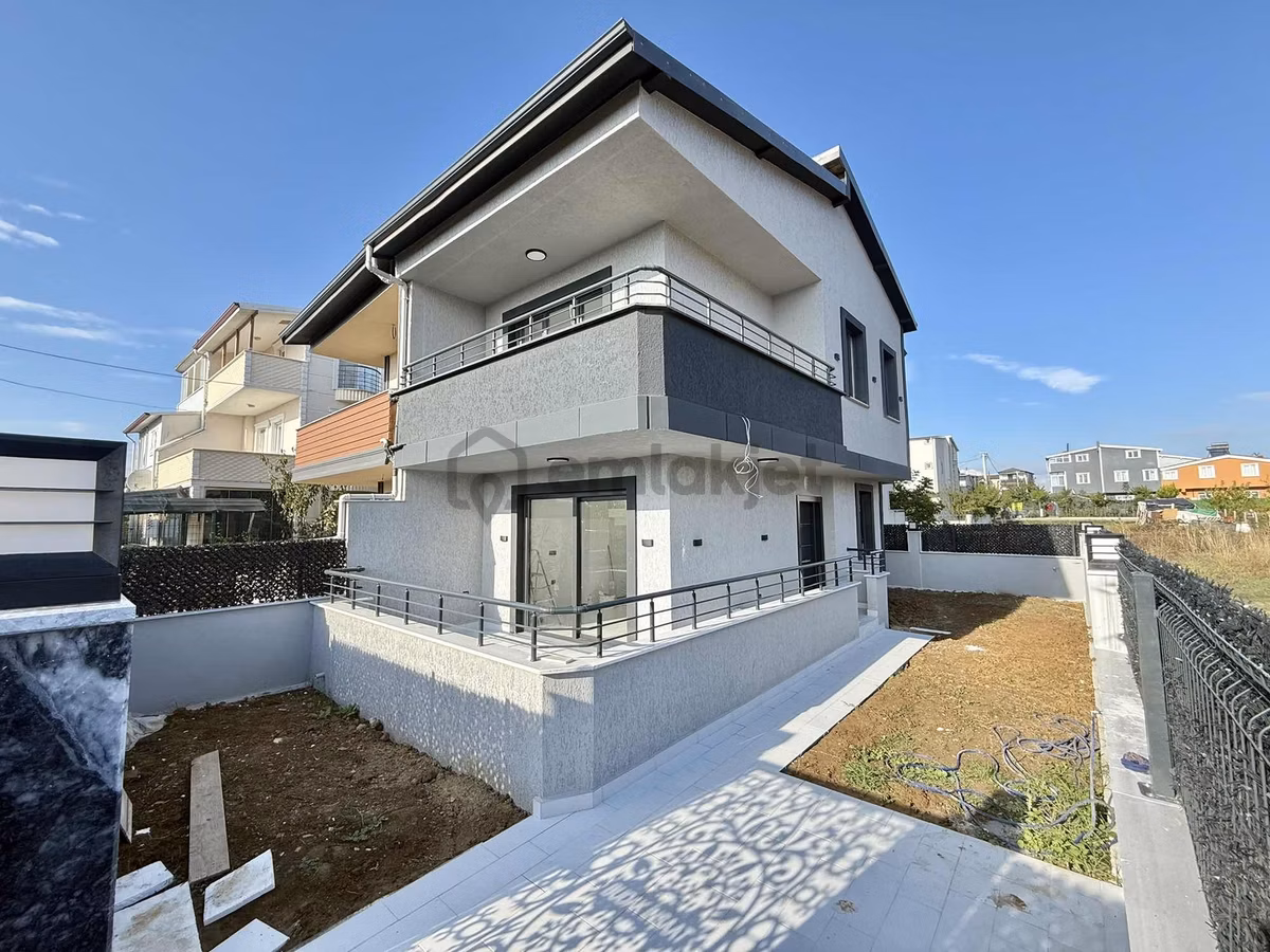 ▃▅▇seta Grup▇▅▃parka Cephe Denize Yakın Müstakil Bahçeli Villa. - 4