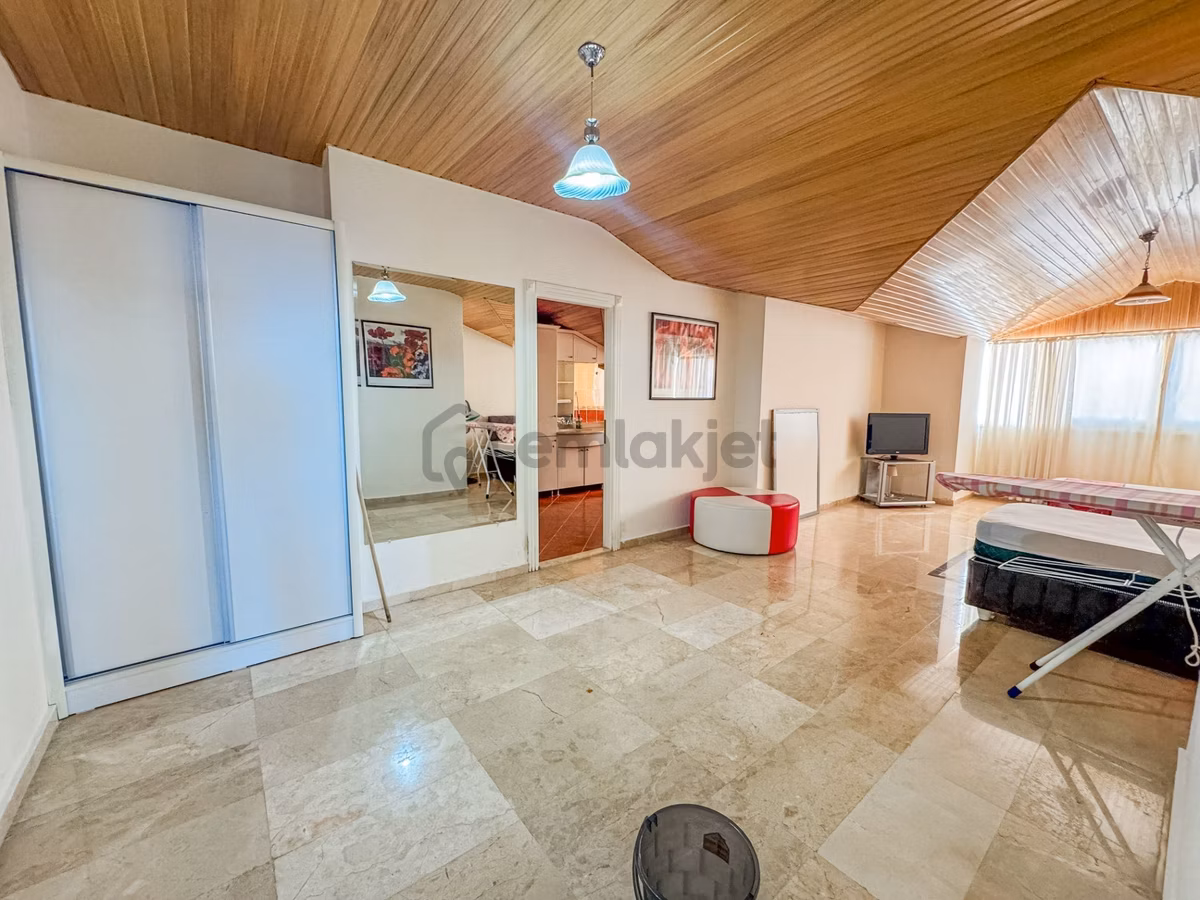 Alanya Mahmutlarda Denize Sıfır Muhteşem Deniz Manzaralı 3+1 Satılık Penthouse - 20
