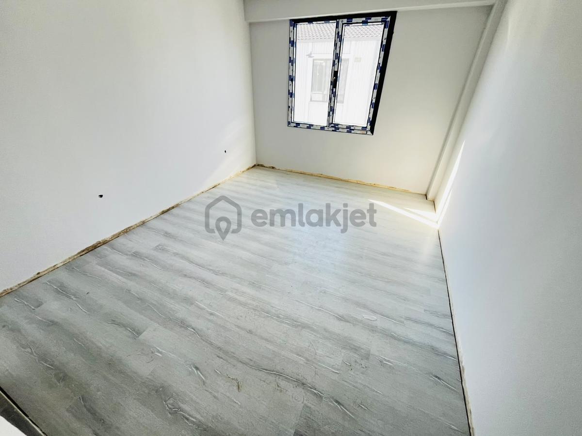 Gömeç Hastane Bölgesinde Geniş Ferah Ebeveyn Banyolu 2+1 Daire - 14