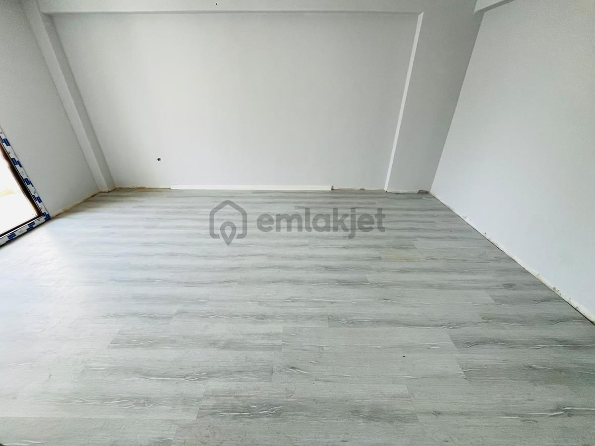 Gömeç Hastane Bölgesinde Geniş Ferah Ebeveyn Banyolu 2+1 Daire - 11