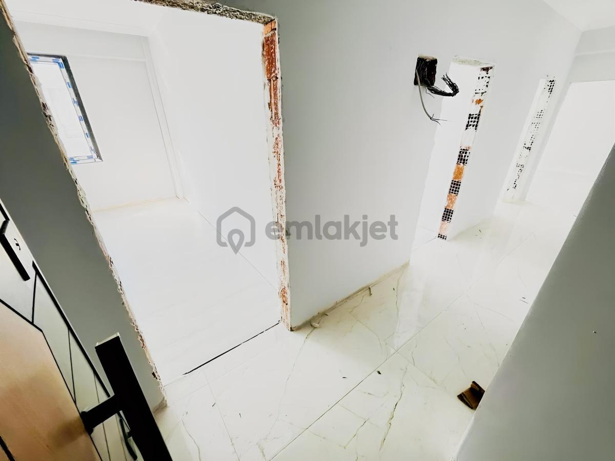 Gömeç Hastane Bölgesinde Geniş Ferah Ebeveyn Banyolu 2+1 Daire - 5