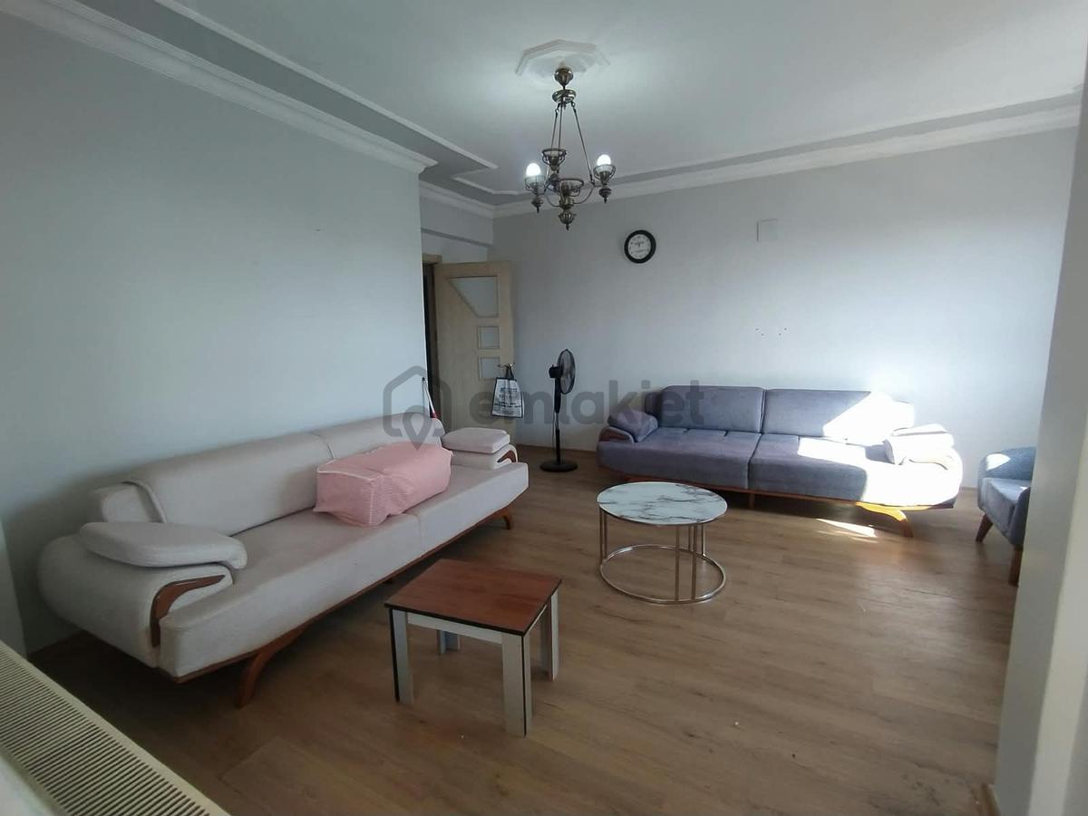 Güzel Emlak Tan Emniyet Caddesinde Kiralık - 5