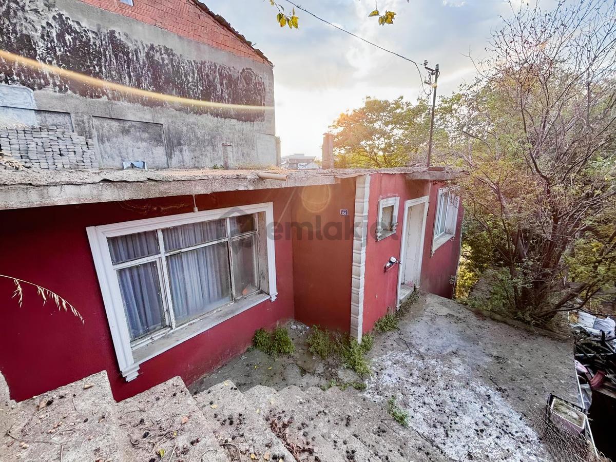 İzmit Turgutta Deniz Manzaralı Satılık 321 M² Arsa | 2+1 Yapı - 3