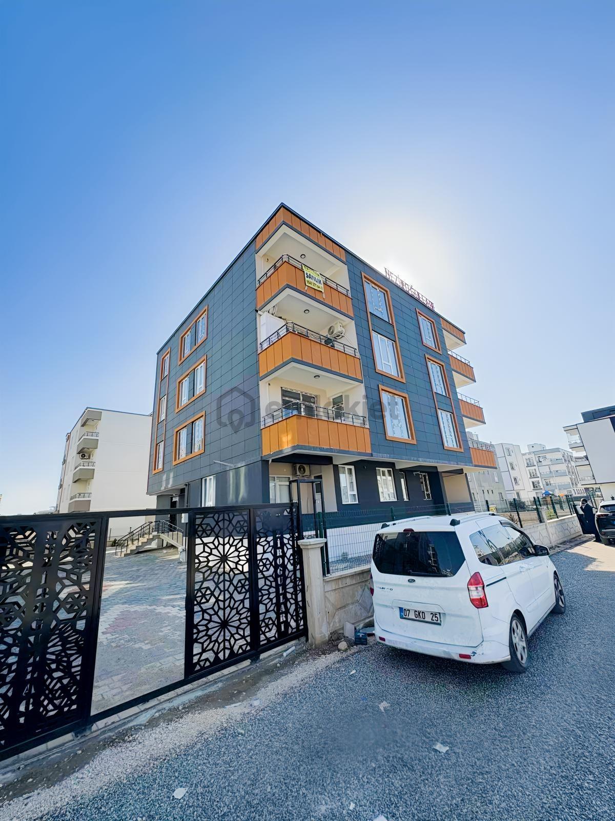 Bayındırlıkta Satılık 2+1 Giriş Kat