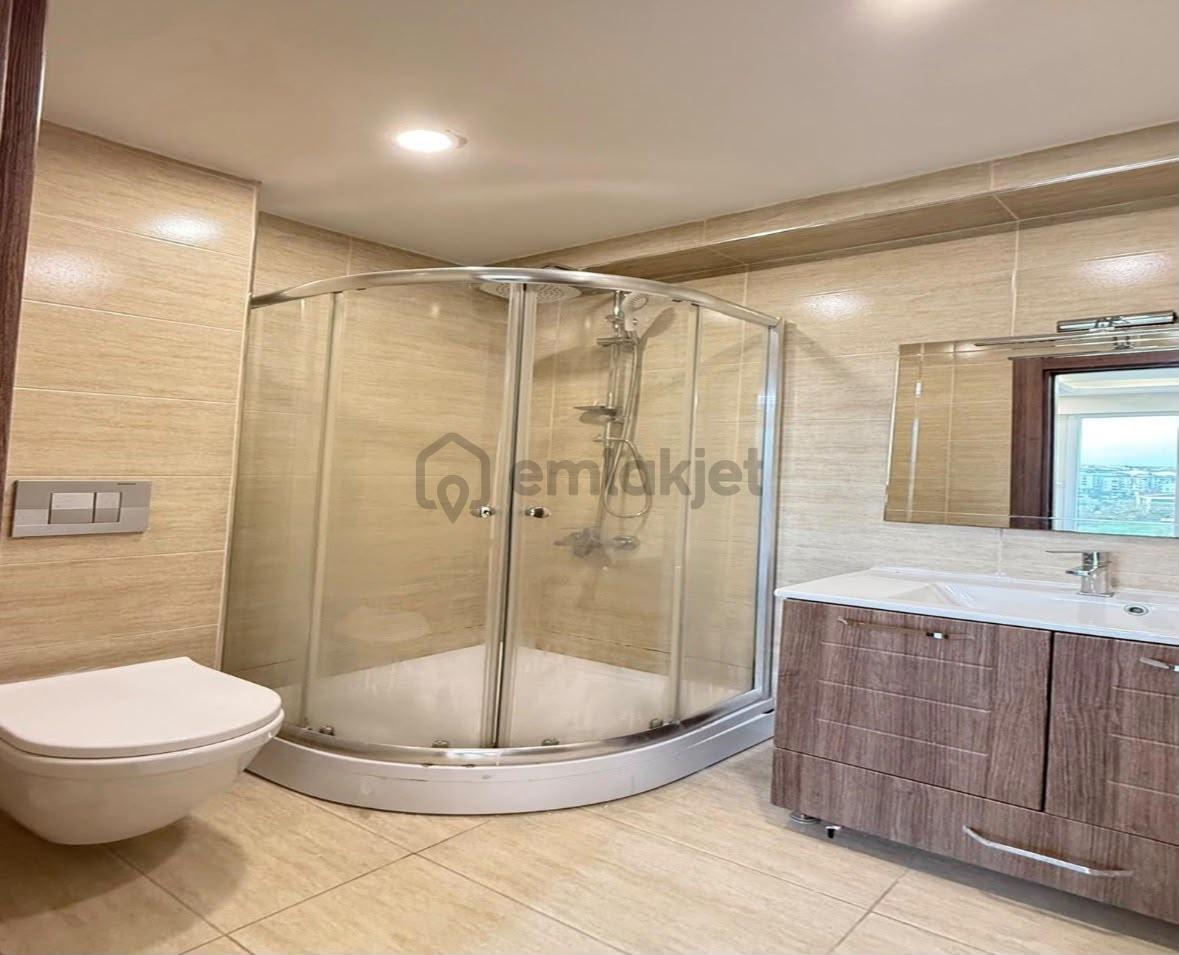 Site İçerisinde Aile Oturumuna Uygun Geniş Ebeveyn Banyolu 2+1 - 38