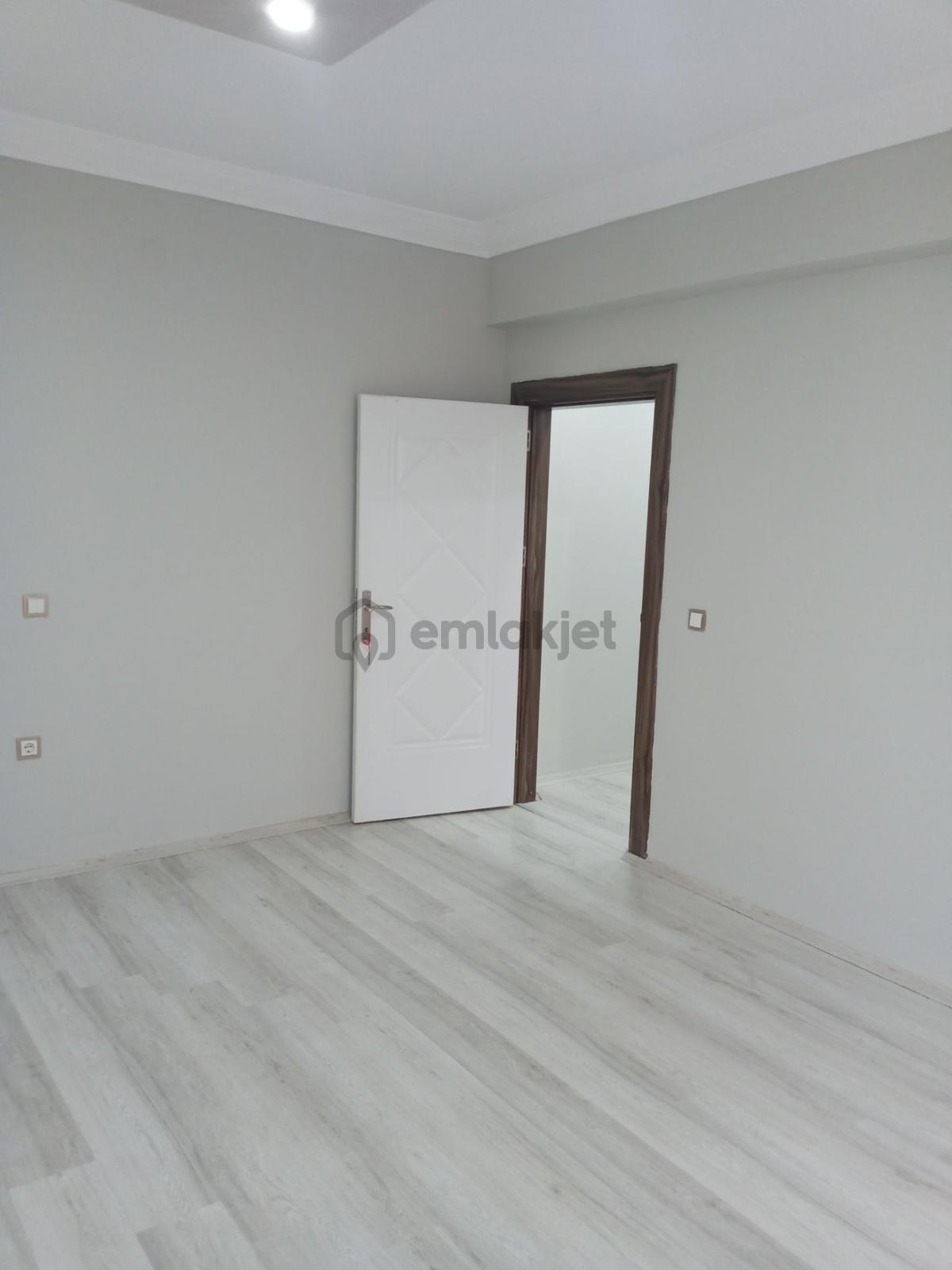 Turyap Ağrıdan Satılık 4+1 Daire Gazi Mahallesi - 4