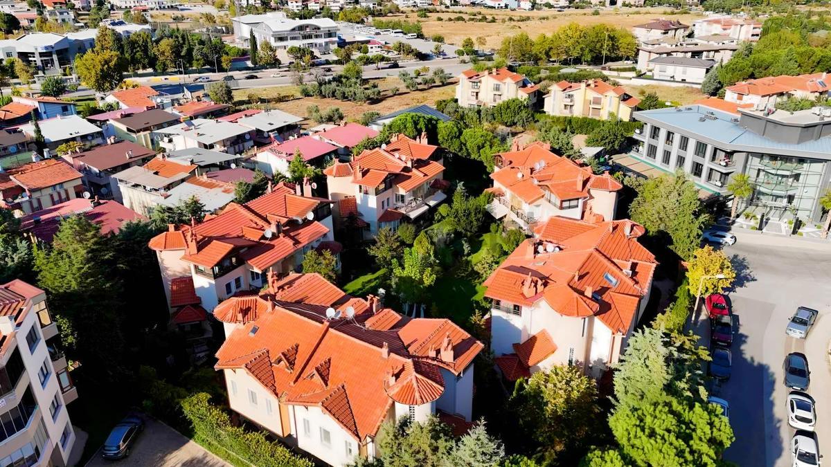 Remax Model Den Yenışehır Onelya Sıtesınde 4+2 Satılık Vılla - 2
